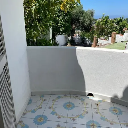 Διαμέρισμα E Piscina Condivisa Iside *
