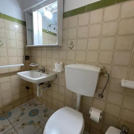 E Piscina Condivisa Iside